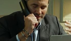 Стало известно, как Хирн подписал Уиттакера — супержачное видео