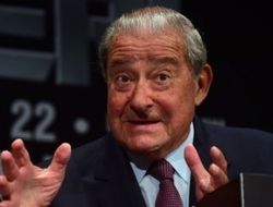 фото - Боб Арум: Комми лупит, как конь копытом — Ломаченко будет очень тяжело