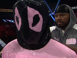 фото - Дэвис не без проблем прошёл мастера апсетов: видео