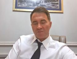 фото - Усик очень забавный, прямолинейный — промоутер боя с Верхувеном