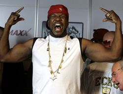 фото - Хуан Карлос Гомес хочет стать соперником Владимира Кличко