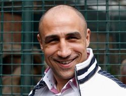 фото - Рамиресу придётся драться с Абрахамом в Германии?