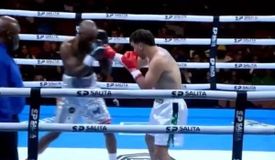 Харрисон извалял Чавеса и бросил вызов Спенсу: видео