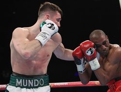 фото - Видео: лучшие моменты боя Каллума Смита и Хадилла Мохумади от vRINGe.com