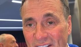 Тренер Дюбуа хочет бой с Уордли