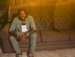 фото - Спенс ведёт переговоры с Чарло, замена оппозиции у Фундоры