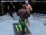 Газиев капитулировал в главном событии UFC Fight Night 238