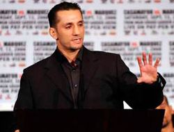 фото - Серхио Мора: «Чавес нокаутирует Брайана Вера ударом по корпусу»