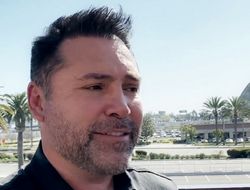 фото - Слава Дэйне Уайту! Оскар Де Ла Хойя восхищается решительностью главы UFC