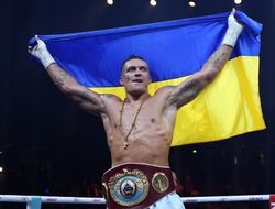 фото - Усик: У меня не было желания боксировать в России, но я решил использовать шанс