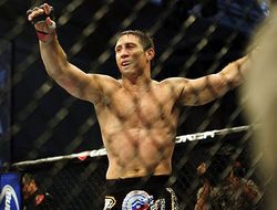 фото - UFC Fight Night 31: Тим Кеннеди нокаутировал Рафаэля Натала