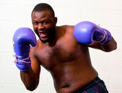 фото - Апсетище! Баколе ронял, избил олимпийского чемпиона Йоку