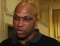 фото - Спенс в полном порядке, но с Угасом он будет другим — тренер Эррола