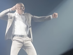 фото - Чемпион UFC Перейра дал добро на бой с Усиком