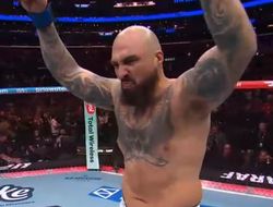 фото - Шок! Гейбла Стивсона жёстко вырубили на UFC 331
