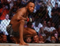 фото - UFC 269 потерял один из главных боёв. Чимаев готов помочь