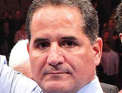 фото - Названы рефери и судьи боя Геннадия Головкина и Осуману Адамы