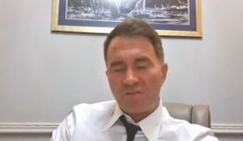 Усик очень забавный, прямолинейный — промоутер боя с Верхувеном