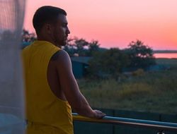 фото - Вести из соцсетей: Ломаченко прощается с летом, Диллэшоу показывает роскошную обитель