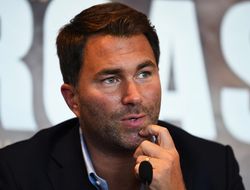 фото - Эдди Хирн заразился коронавирусом — срочно покинул «пузырь» в Милтон-Кинсе