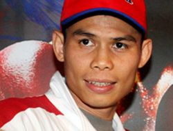 фото - Очередную защиту «Дракон» Крис Джон проведёт против Симпиве Ветьеки 