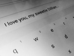 фото - Диллиан Уайт: Идиот Джошуа пишет мне смски. Усик? Народ не знает, кто это вообще такой