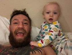 фото - Команда мечты из Окснарда, раздевалочная встреча Джейкобса и Деревянченко, Макгрегор с наследником — соцсети