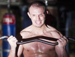 фото - Юрген Брёмер в марте сразится с Робином Красники