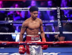 фото - Шакур Стивенсон быстро управился с Альберто Геварой