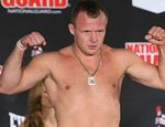Bellator 109: Александр Шлеменко сохранил титул, нокаутировав Маршалла