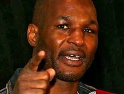 фото - Бернард Хопкинс поддержал возвращение Микки Рурка в бокс