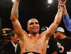 фото - Энтони Мандин завоевал право на бой с Мигелем Котто