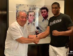 фото - Боб Арум подписал американского проспекта, «будущего чемпиона мира в хэвивейте»