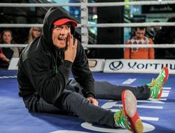 фото - Лучшие моменты открытой тренировки Усика и Хука: видео