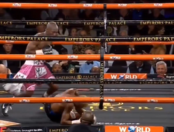 фото - Чемпион мира из ЮАР извалял и красиво срубил соперника: видео