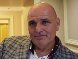 фото - О Бронзовом бомбардировщике больше не услышите, услышите только Бронзового идиота — Фьюри-старший