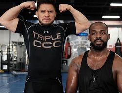 фото - «Он бы съел их на завтрак». Сехудо не оставляет шансов Нганну и Гану против Джонса