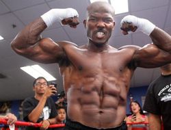 фото - Тимоти Брэдли перебоксировал Хуана Мануэля Маркеса