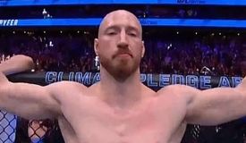 Адесанью жёстко забили в мейнивенте UFC Сиэтл