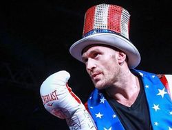 фото - Фьюри назвал даты двух следующих боёв — и имена соперников