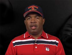 фото - Интервью Шугара Хилла — о Тайсоне Фьюри, новых супертяжах и стиле зала Кронк