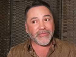 фото - Де Ла Хойя согласен драться с Хирном: «Дайте два месяца на подготовку!»