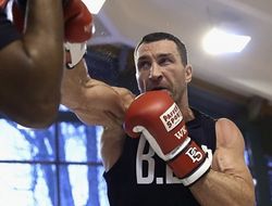 фото - Владимир Кличко готовится к Джошуа: видео из тренировочного лагеря украинца