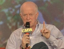 фото - Переговоры продолжатся, Уайлдер будет драться с Джошуа — менеджер