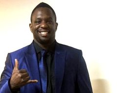 фото - Диллиан Уайт повредил ногу, бой с Мариушем Вахом отменён