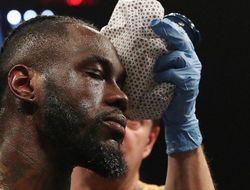 фото - Барри Херн: У Уайлдера травма, что повышает шансы на бой Джошуа-Фьюри