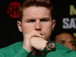 фото - Сауль Альварес не будет бороться за два титула Геннадия Головкина