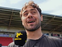 фото - «Усик — лучший боец нашего поколения». Аллен о реванше против Дюбуа