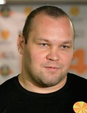 Денис Комкин