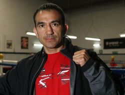 фото - Орукута вновь посягнёт на титул ветерана Нарваэса